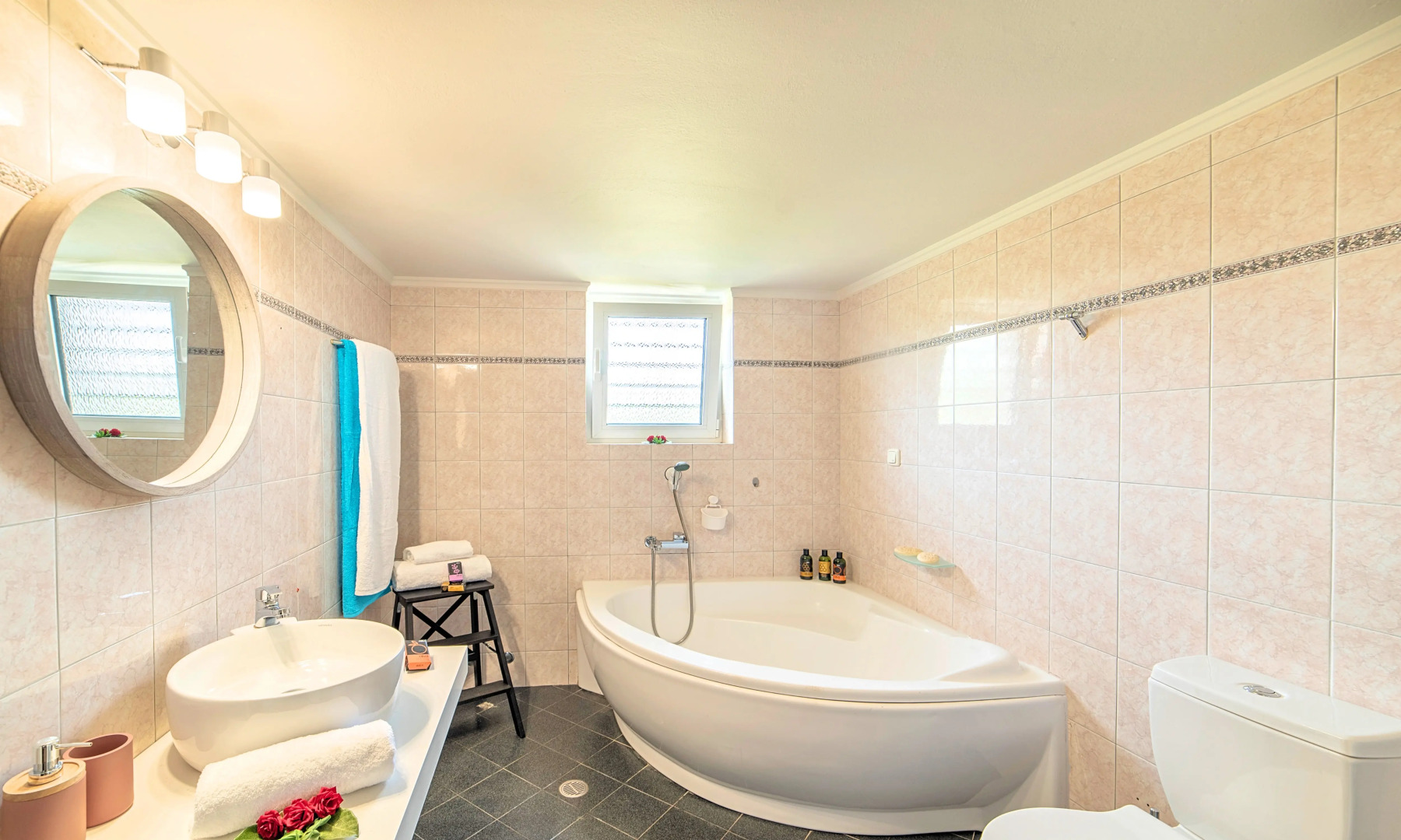 Вилла Chania City Heated Pool