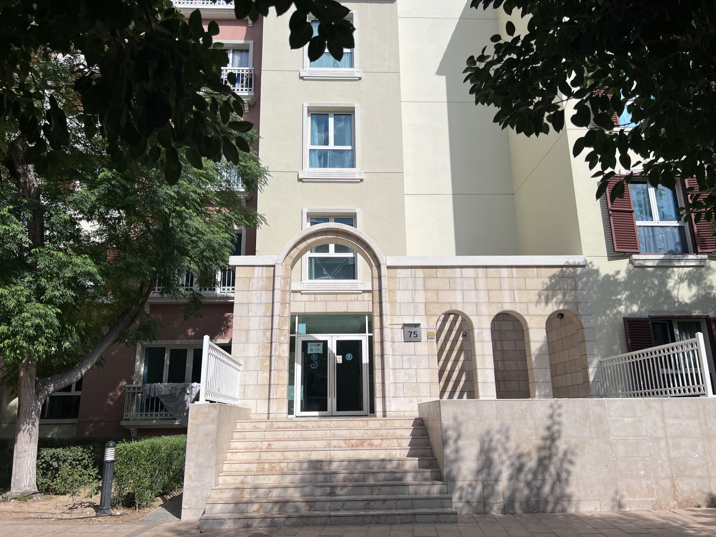 Apartments Cosmos Living Luxurious Suite DG