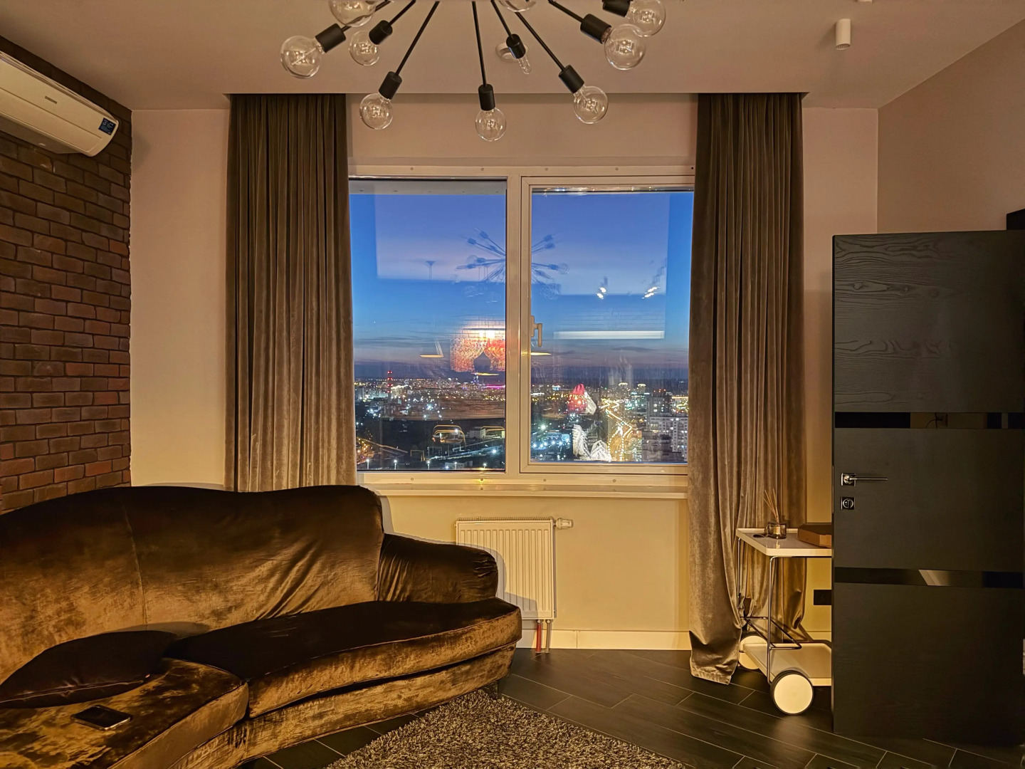 Апартаменты Lux Парус с Видом на Весь Минск