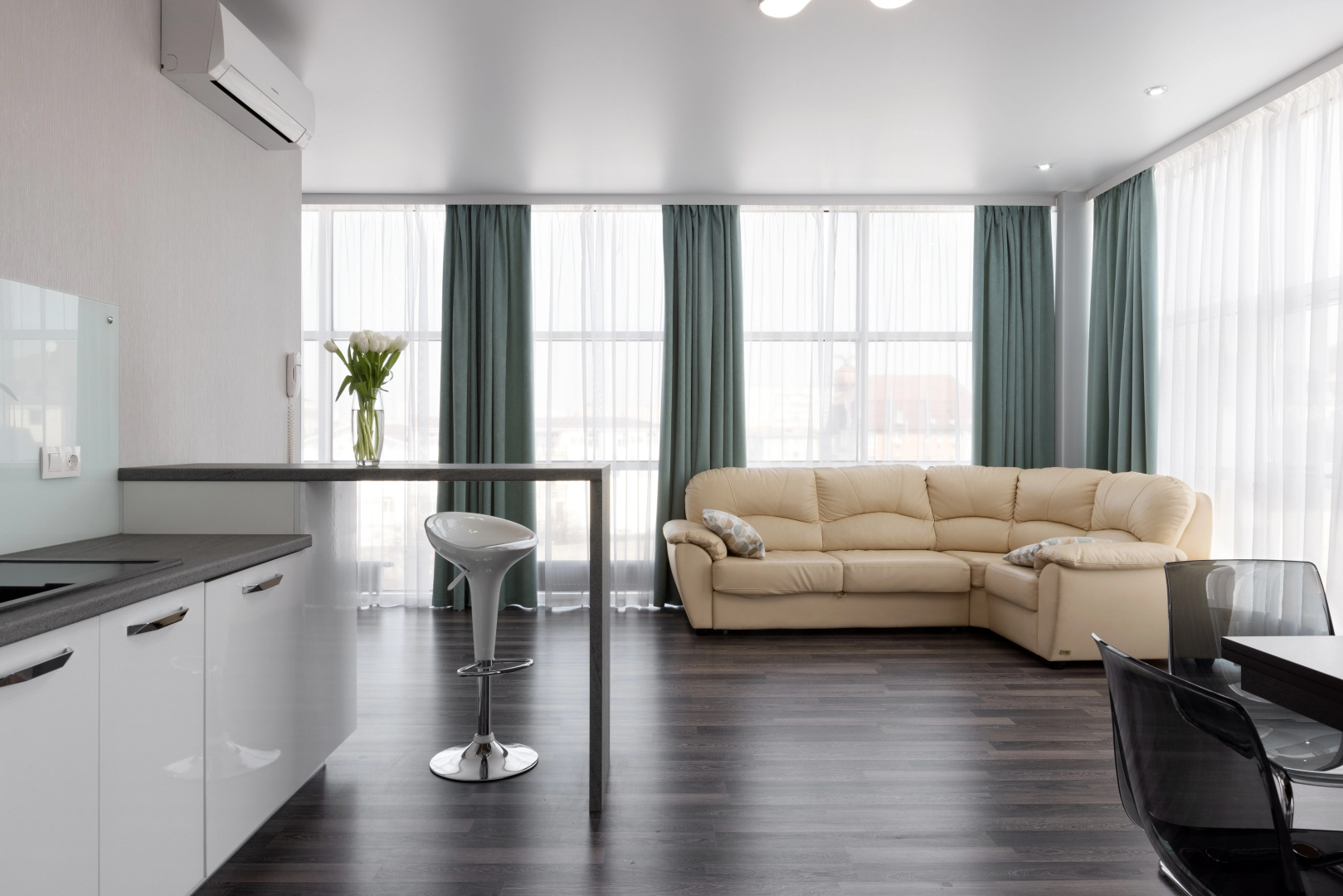 Отель Параллель Parallel Congress by Stellar Hotels