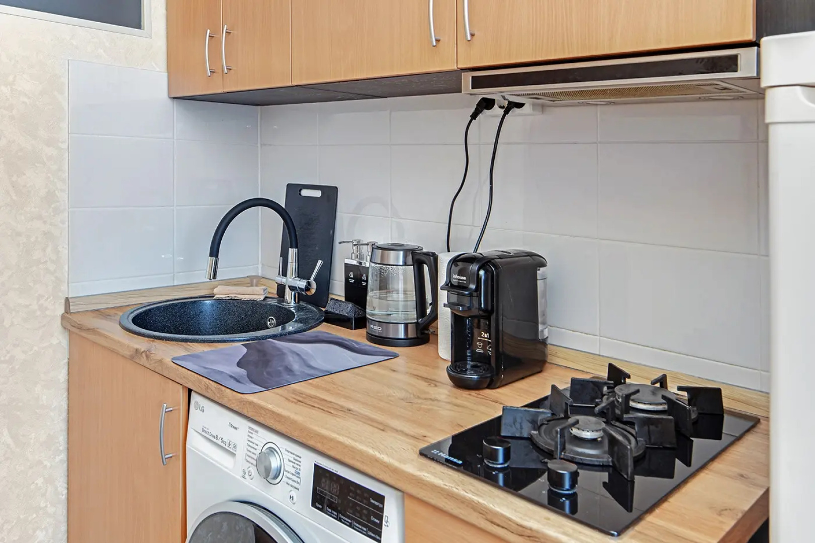 Квартира Домашний Кинотеатр с Дизайнерским Ремонтом