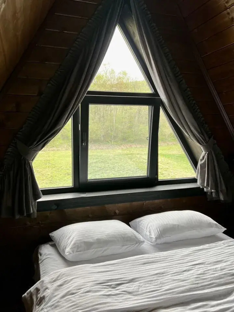 Частный дом Пещера