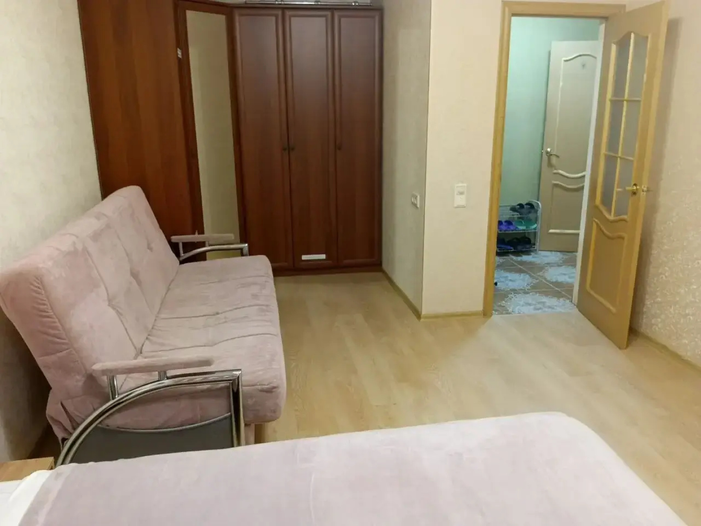 Квартира с акцентом на комфорт около СК Грация и ДК Металлург