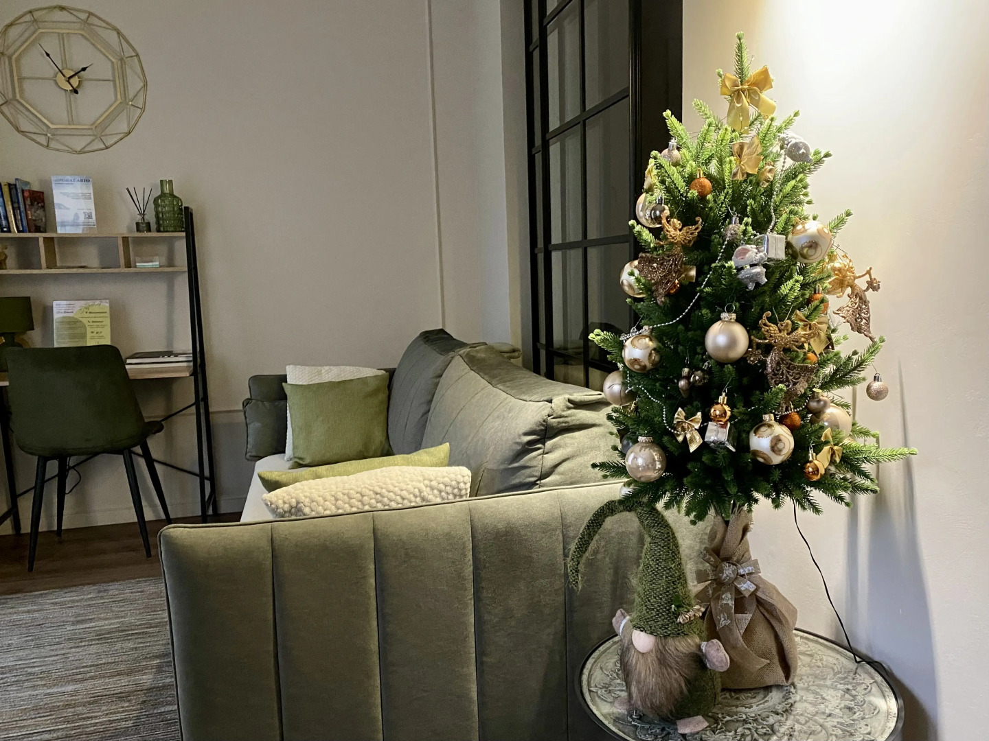 Квартира Olive Branch