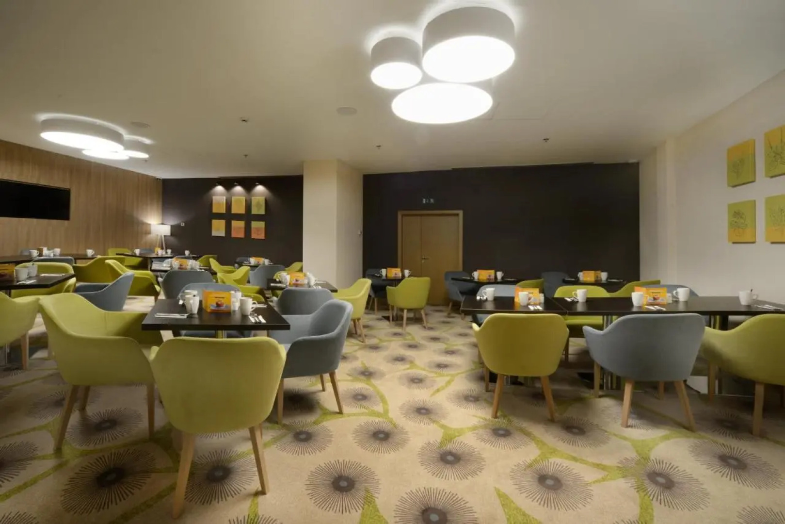 Отель Edge Seligerskaya Moscow