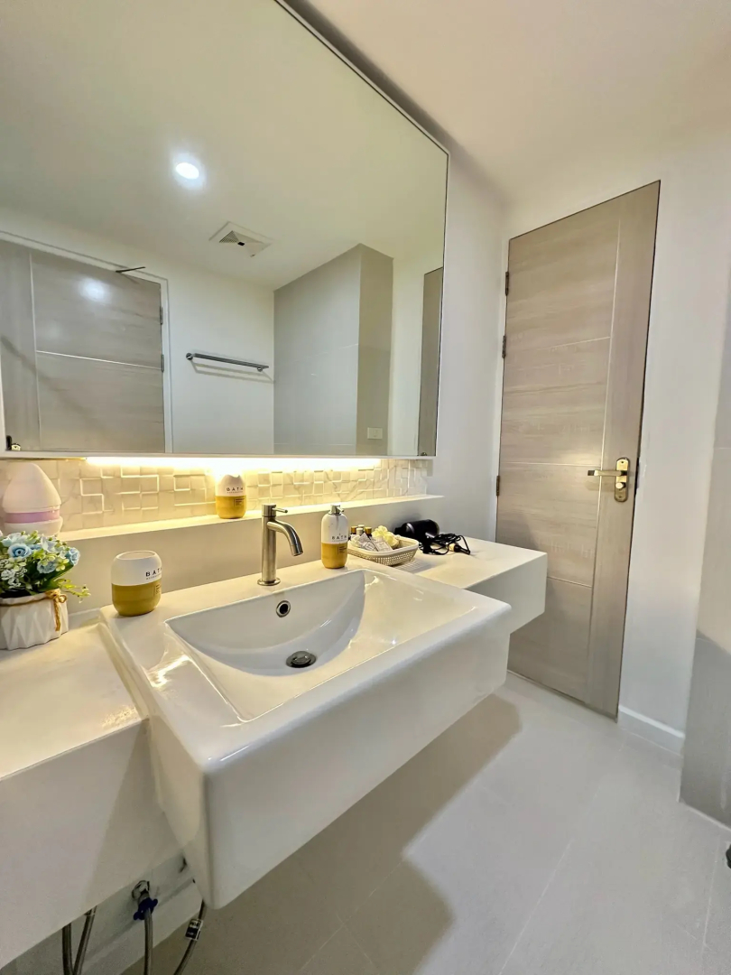 Апартаменты  Seven Seas 2 Bedroom - Spacious Two Bedroom Apartment In Jomtien Area