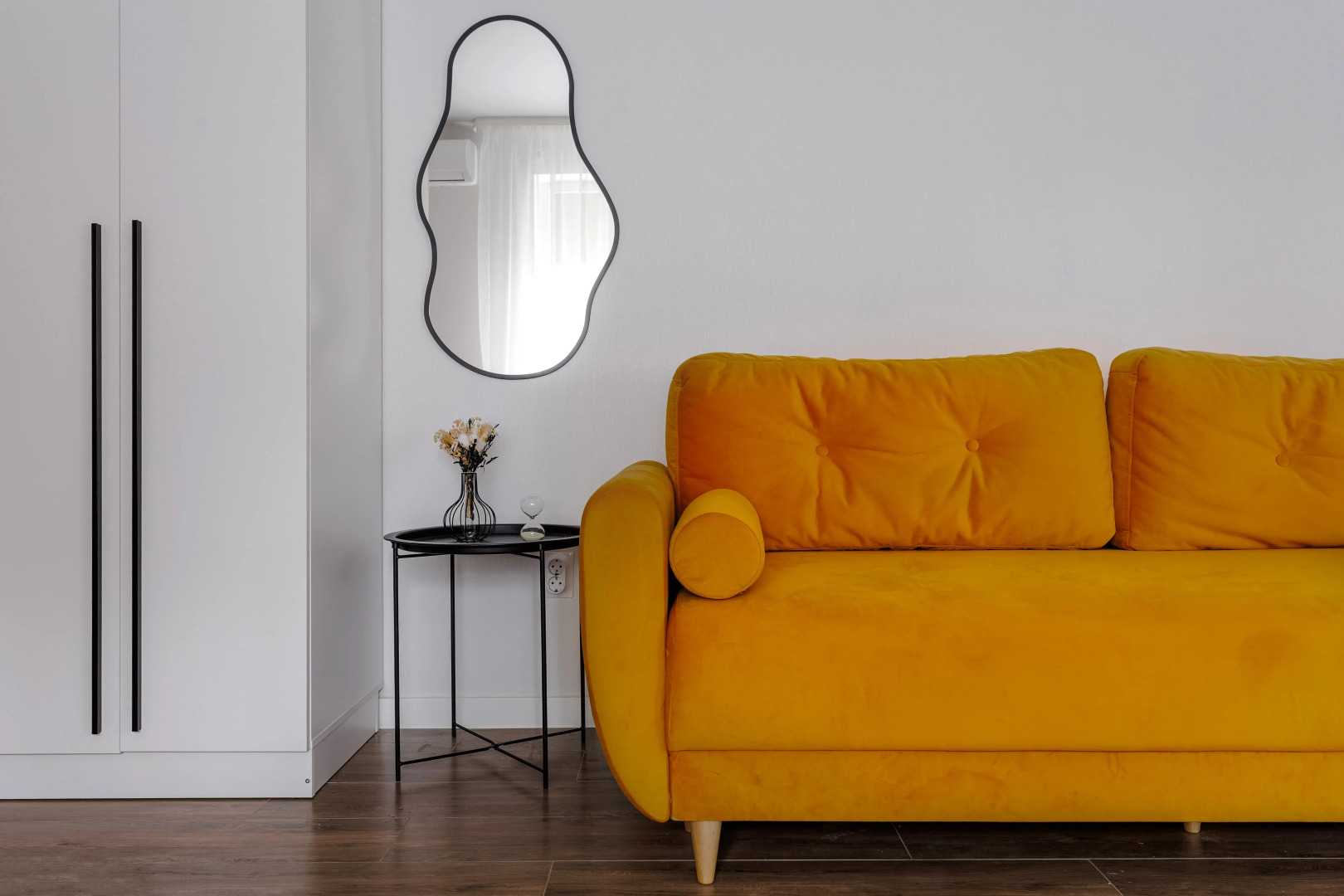 Частный дом у Парка в Центре Города с Мангальной Зоной