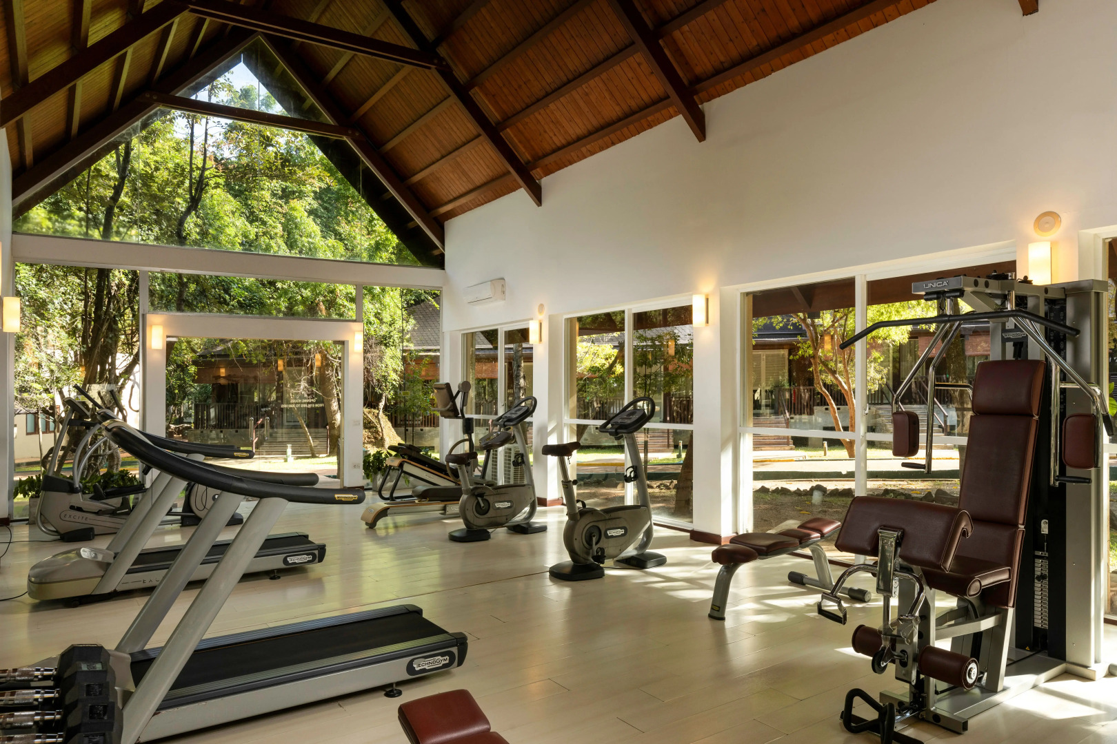 Отель Occidental Paradise Dambulla