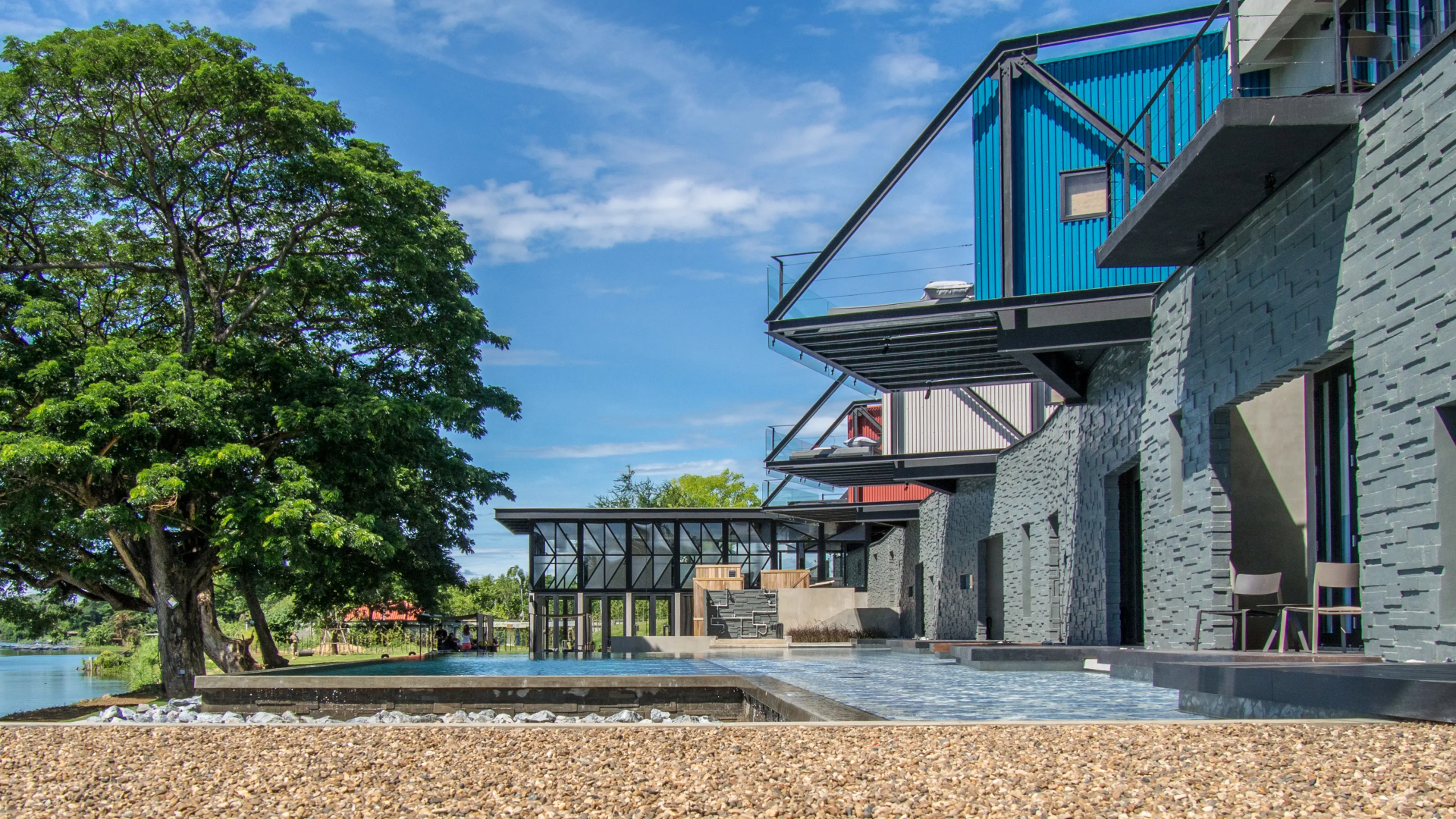 Курортный отель The Xcape River Kwai