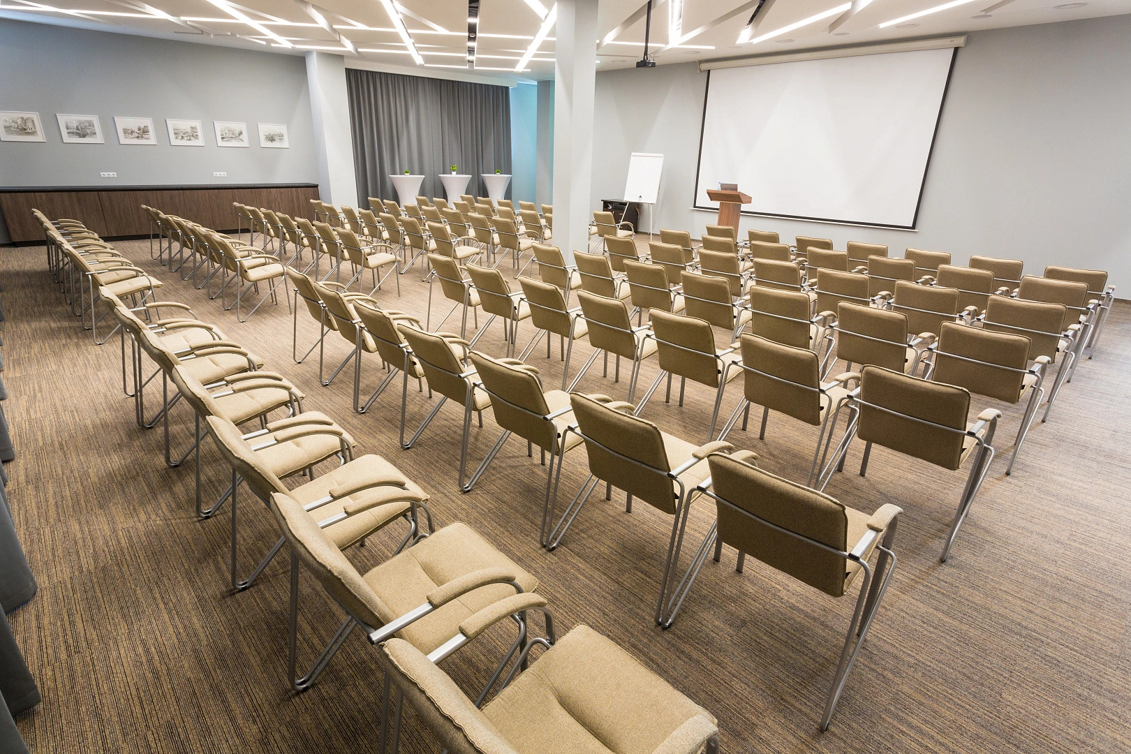 Отель 45 Параллель