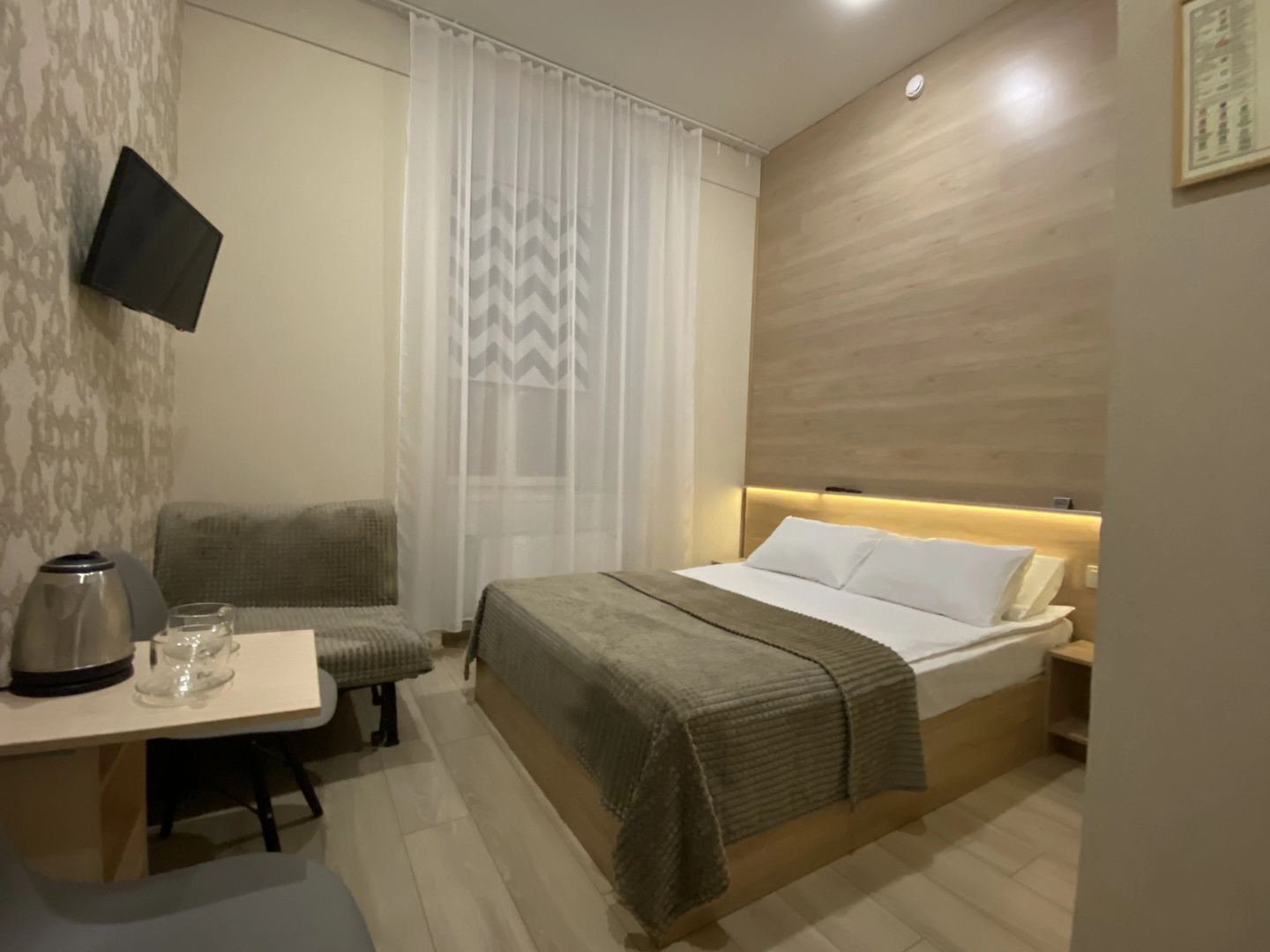 Hotel 812