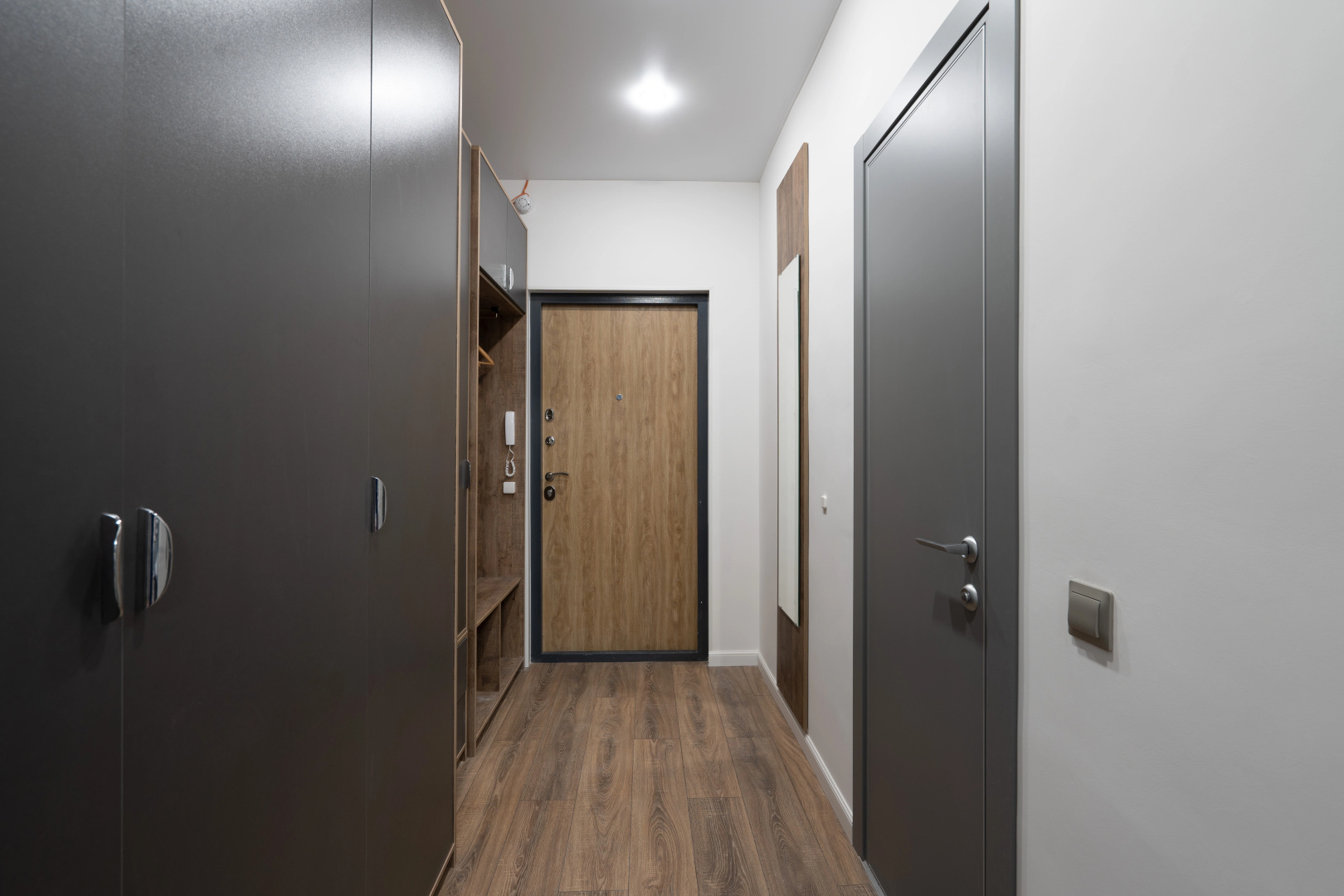 Квартира Roomyroom Pionerskaya