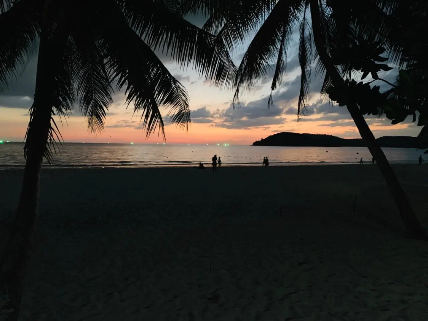 Отель Dlima Beach Inn Langkawi