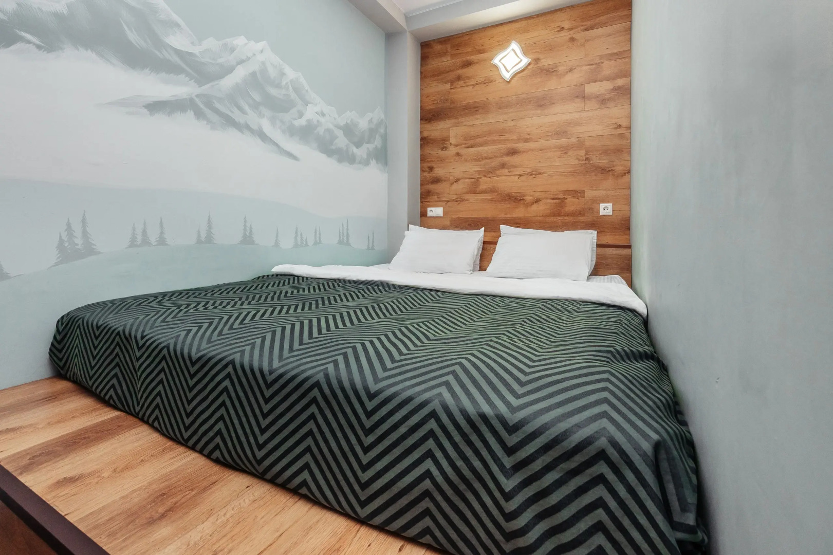 Апартаменты Дизайнерская студия около подъемника