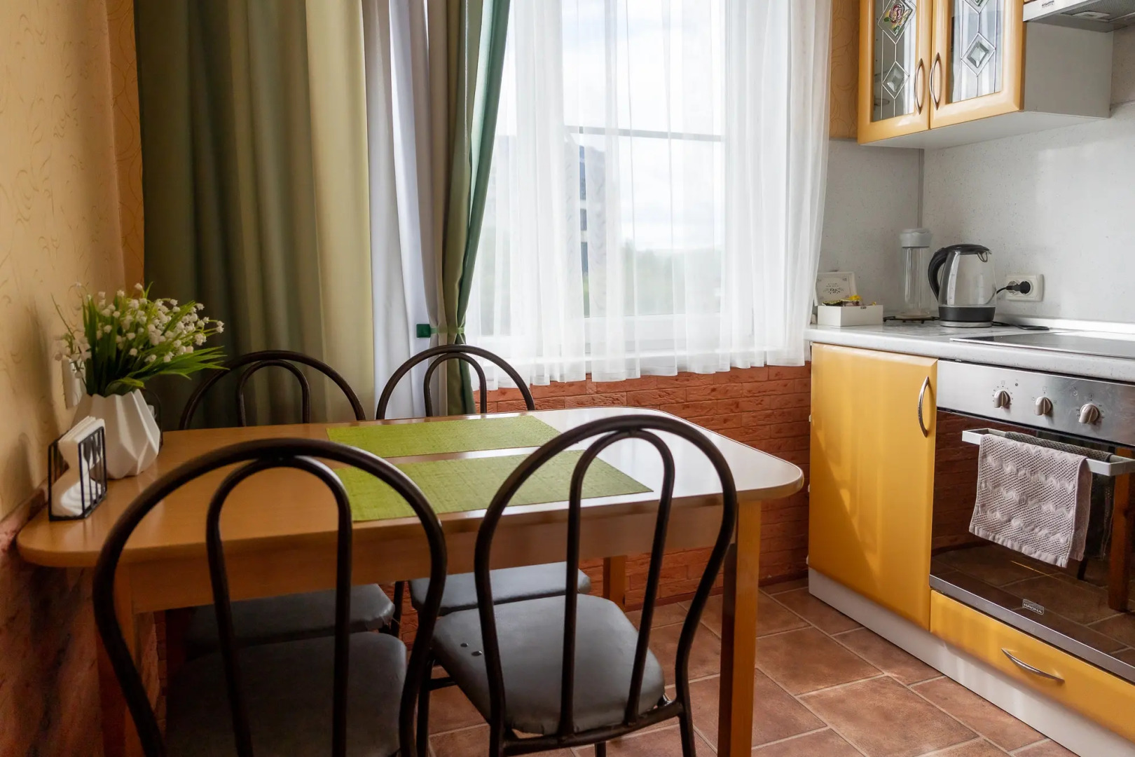 Апартаменты на Шмидта 1/1