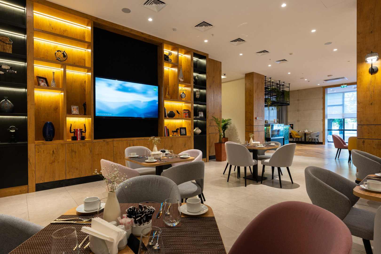 Отель The Elements