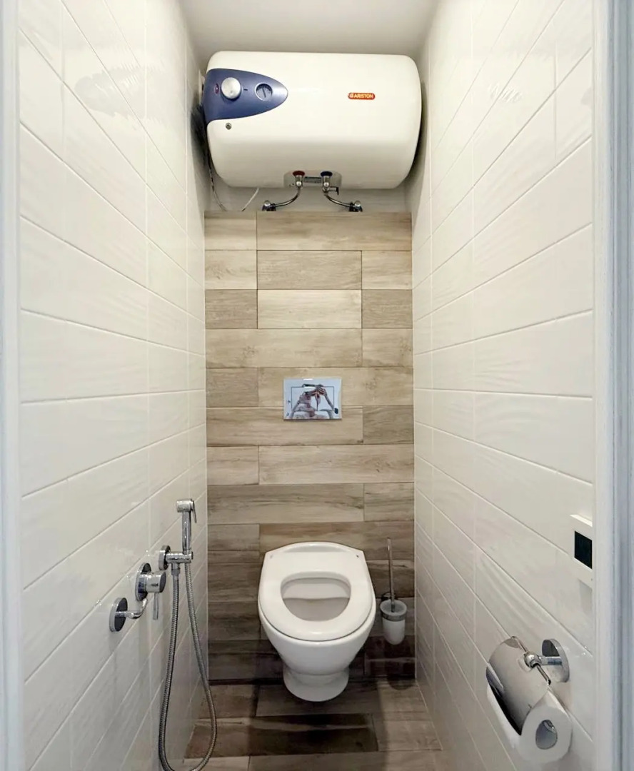 Апартаменты 4-комнатные HomeApart Сторожовская 8 (2)