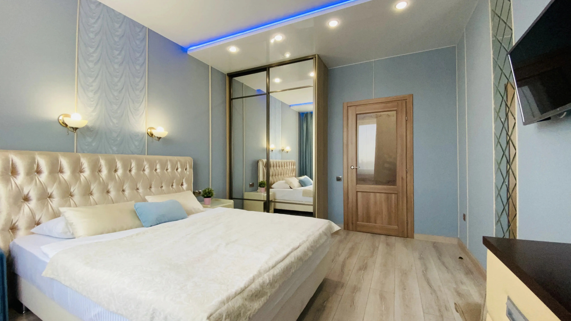 Апартаменты ИннХоум Panorama&Riverside de Luxe