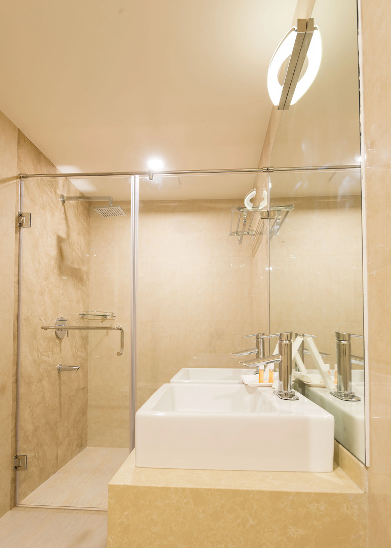 Отель Chenthur Park