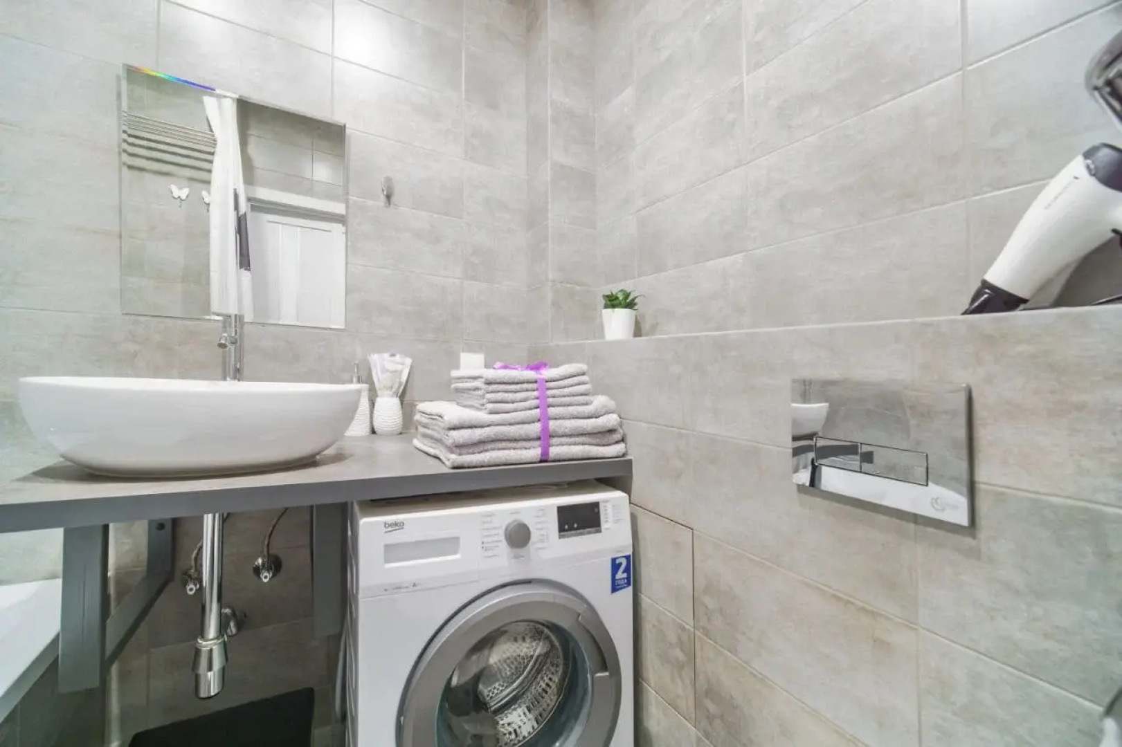 Квартира "Билет в Париж" рядом с парком Галицкого. Сеть Мята