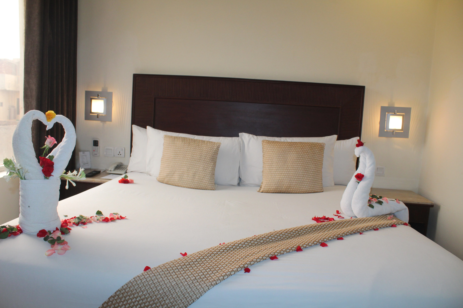 Отель Royal Lahore