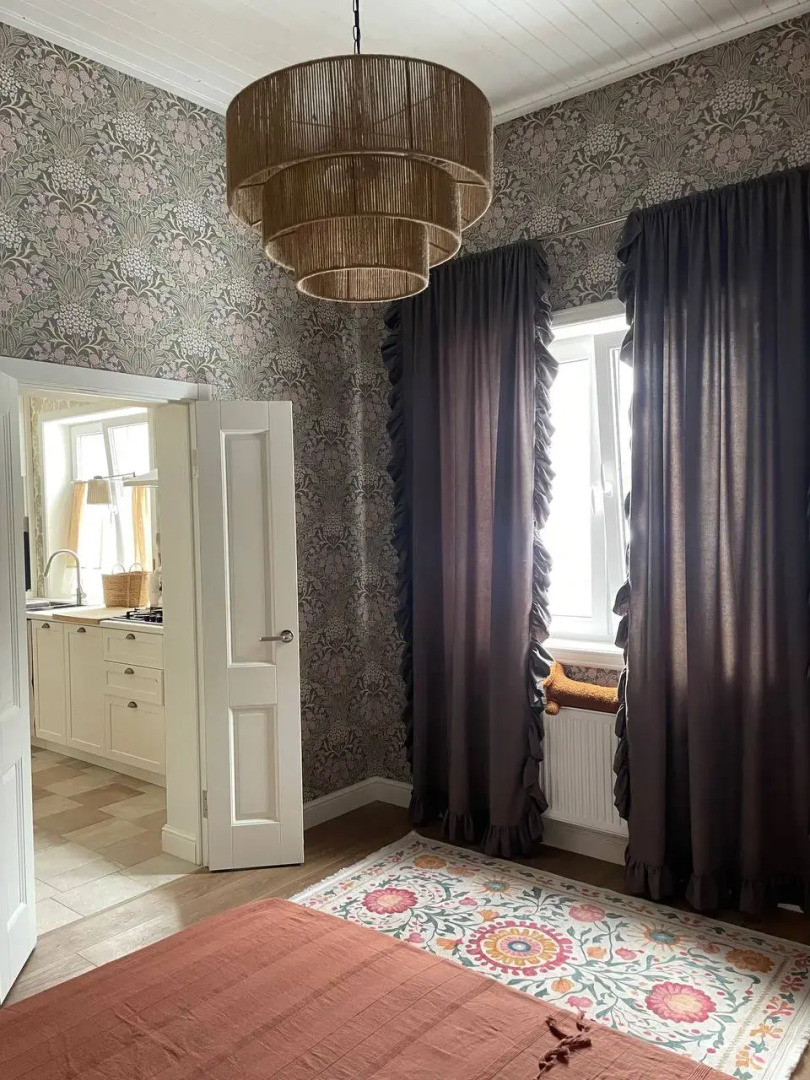 Частный дом с Бассейном у Леса