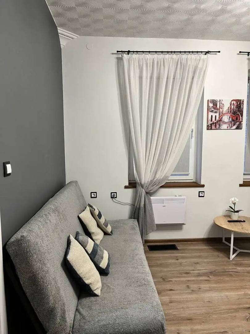 Квартира на Октябрьской, 1