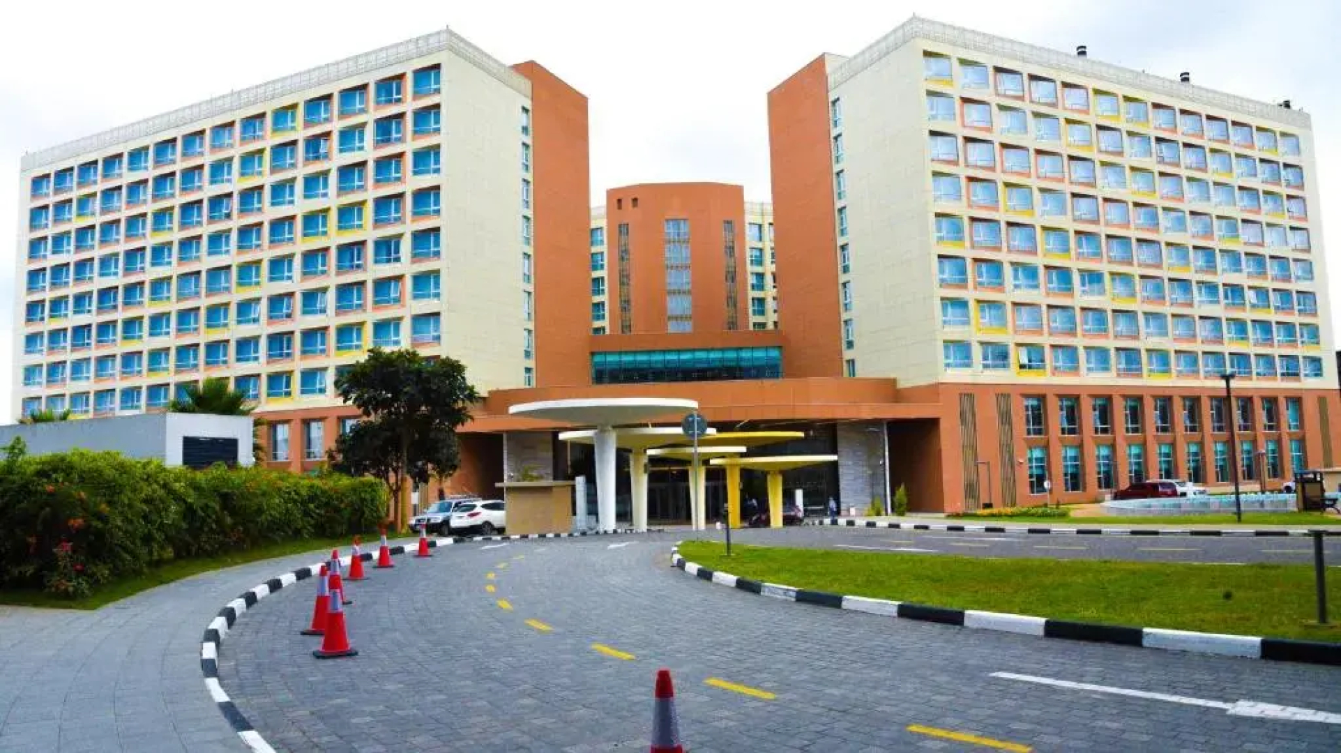 Отель Ethiopian Skylight