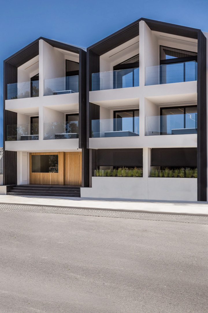 Отель Canale Hotel&Suites