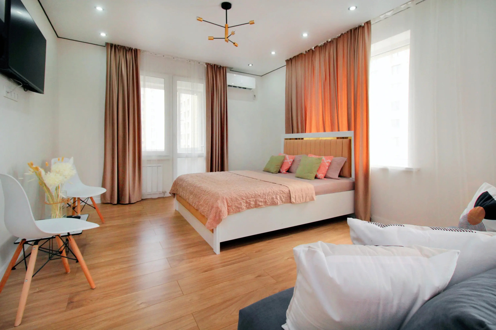 Апартаменты Уютные в центре (37 ауез)