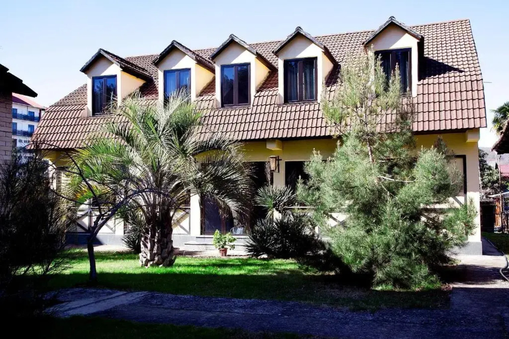 Отель Апсара