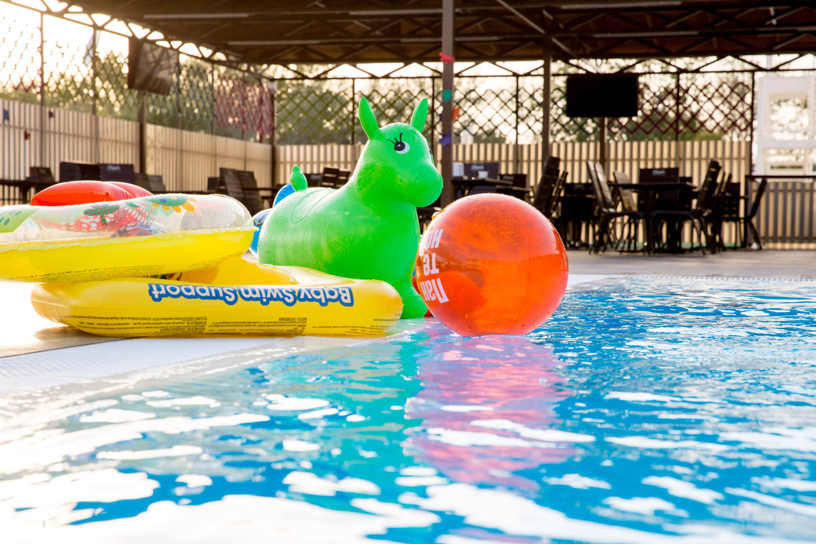 Курортный отель Си Бриз Резорт