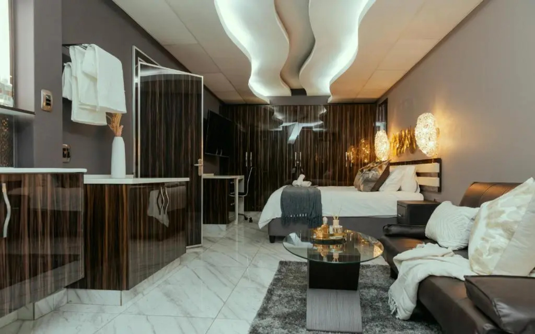 Отель Monte La Vue