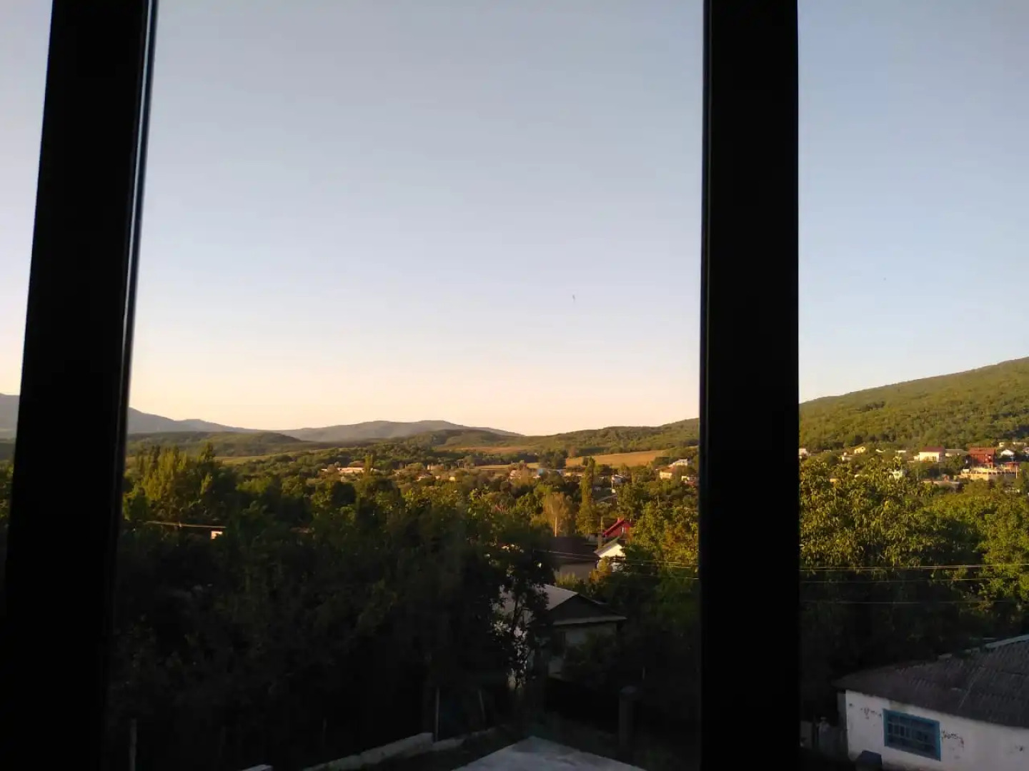 Отель Черная скала