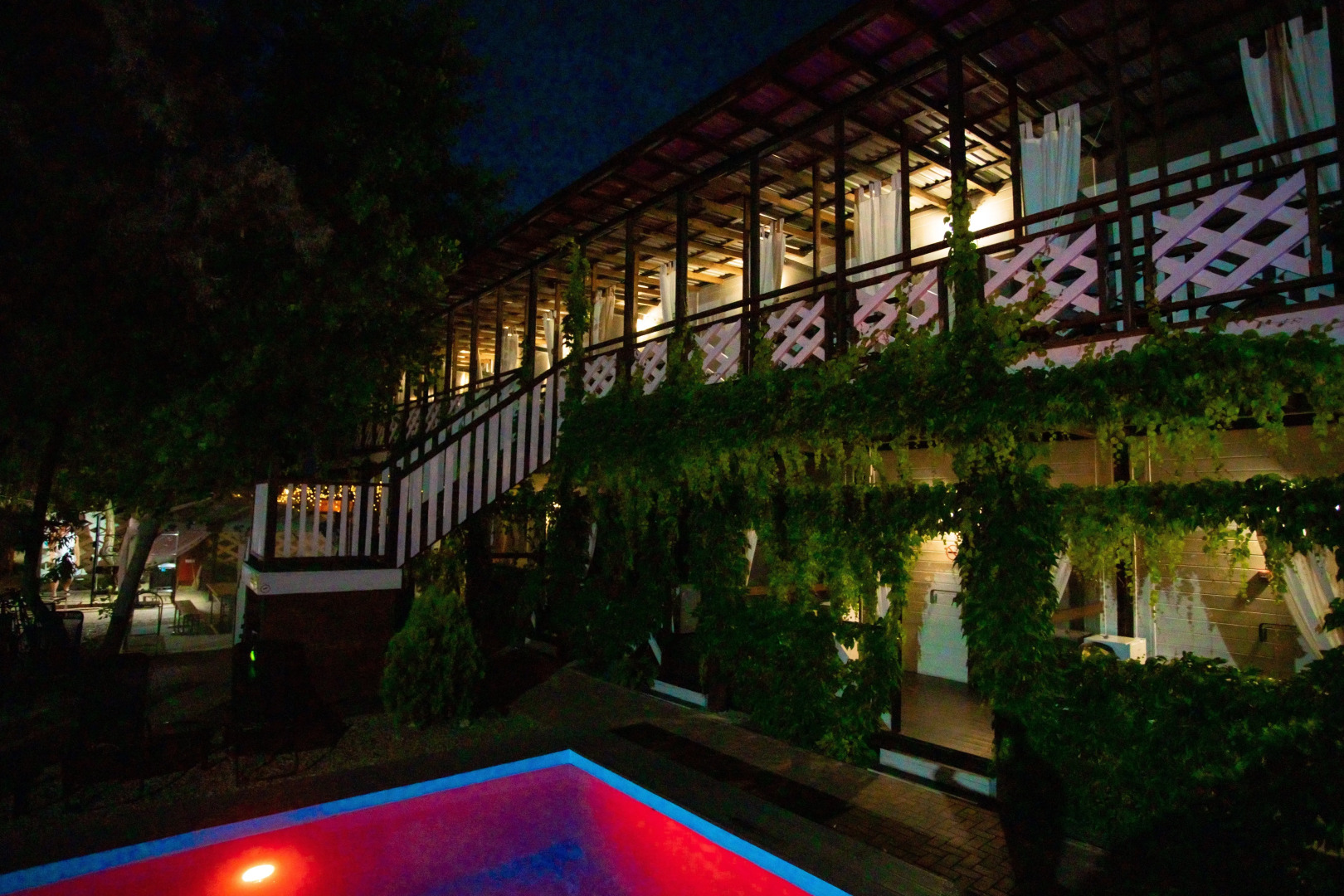 Отель Белая Деревня