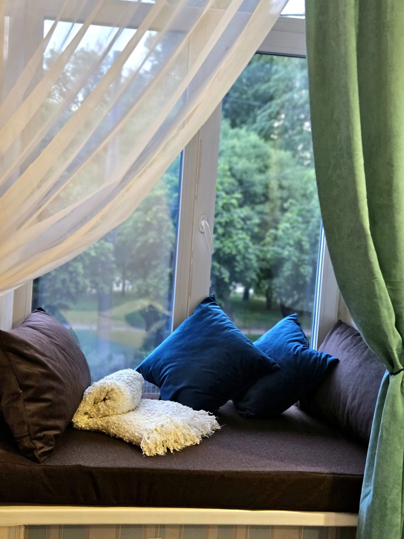 Апартаменты с видом на Александровский сад