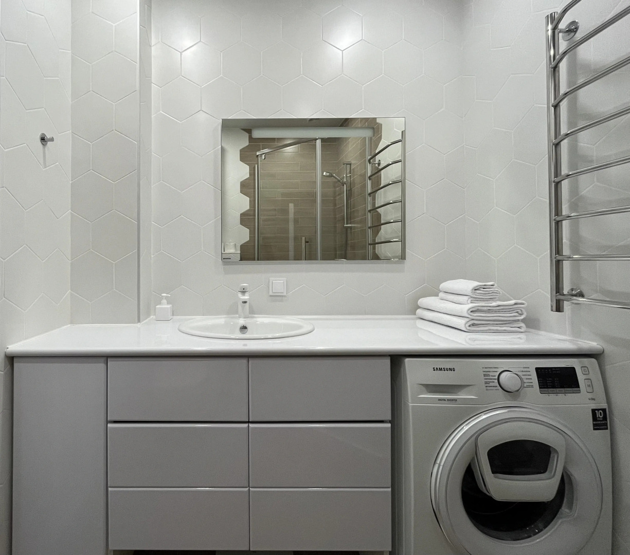 Квартира Уютная Трехкомнатная в Спальном Районе