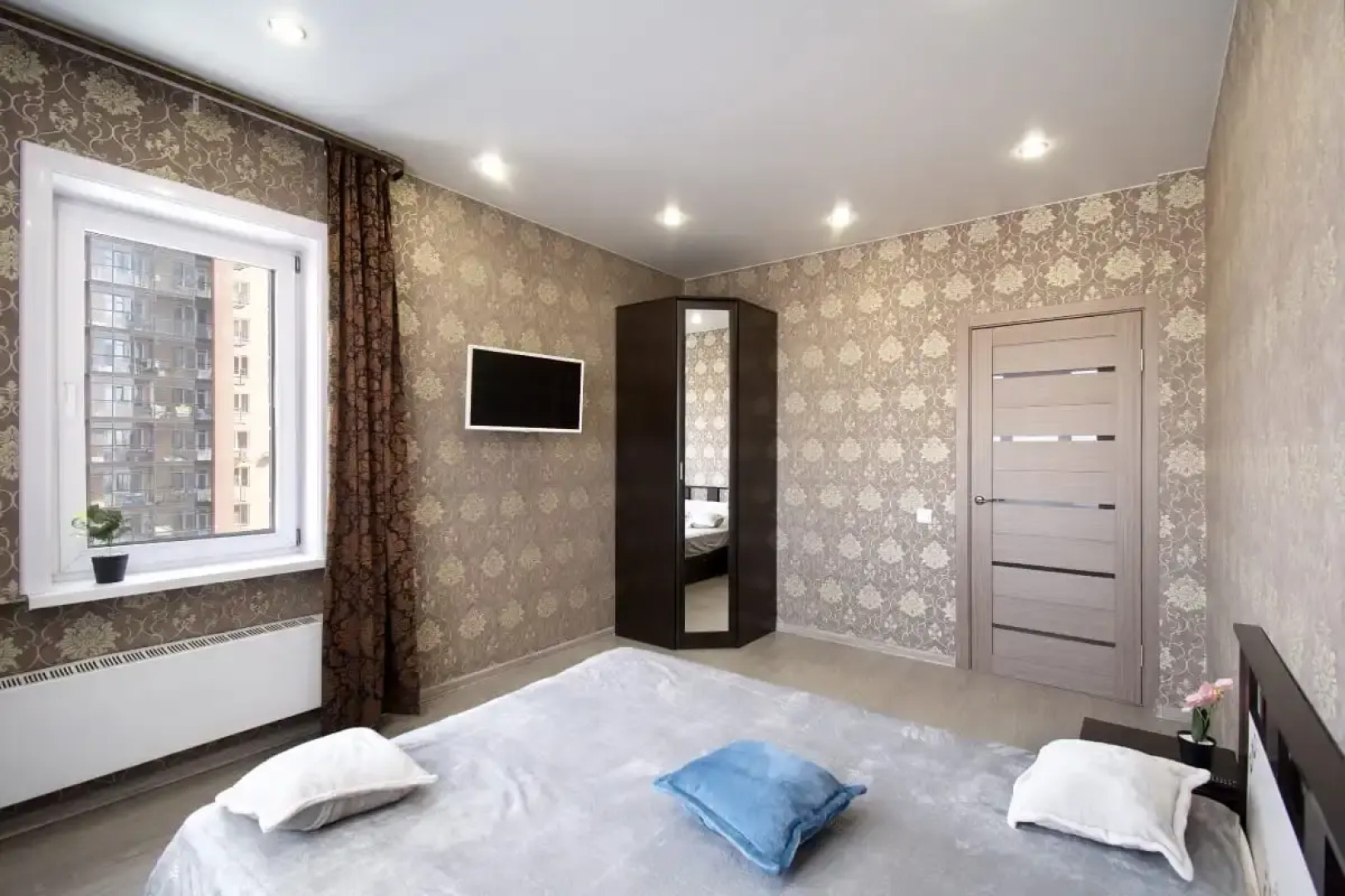 Апартаменты Депутатская 78/5