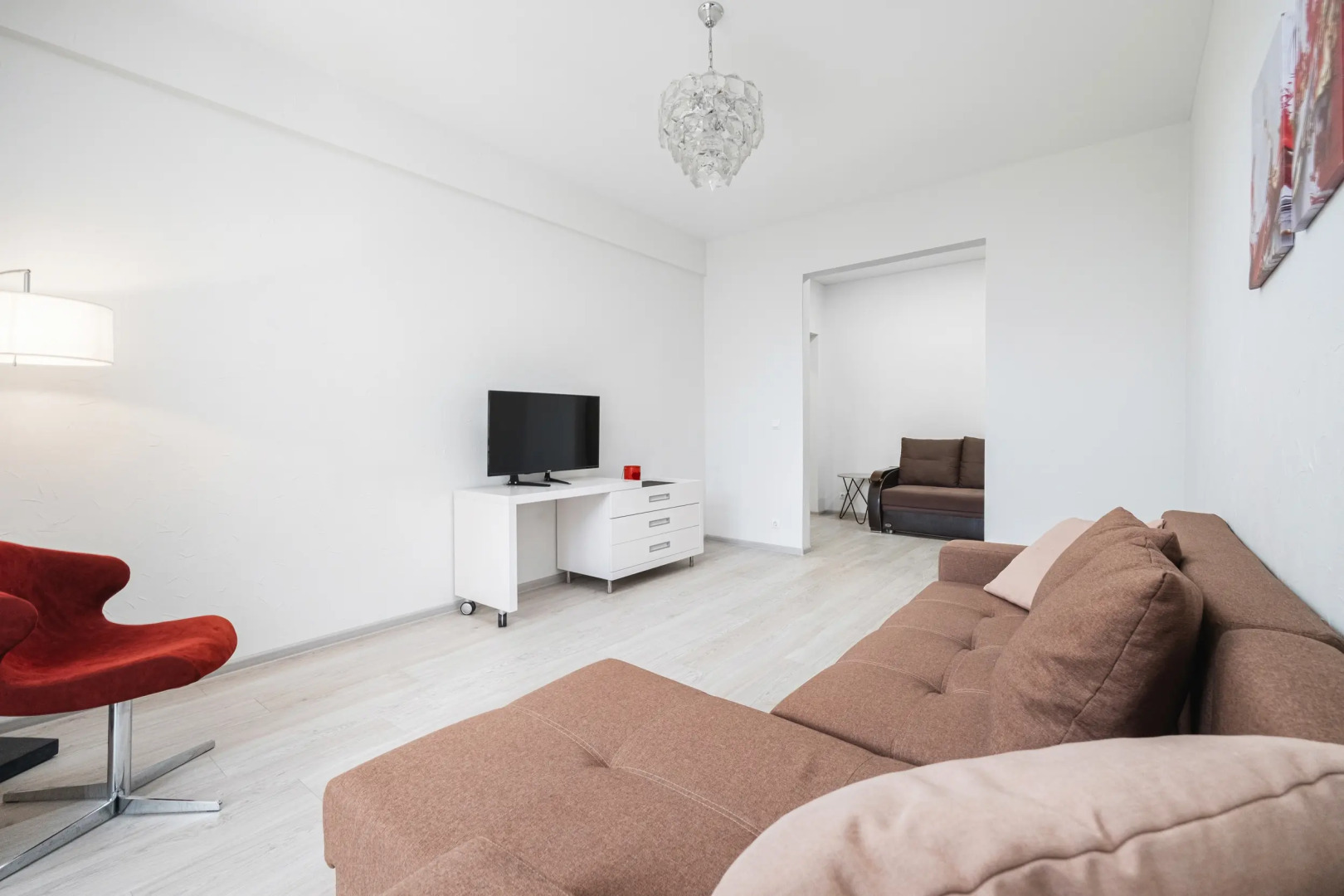 Апартаменты с видом на Октябрьской Площади