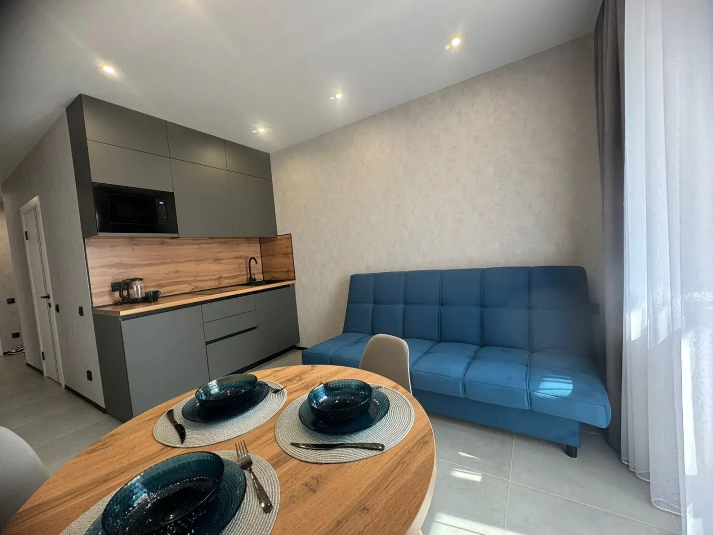 Апартаменты Дизайнерская евродвушка Район Грин Хауз