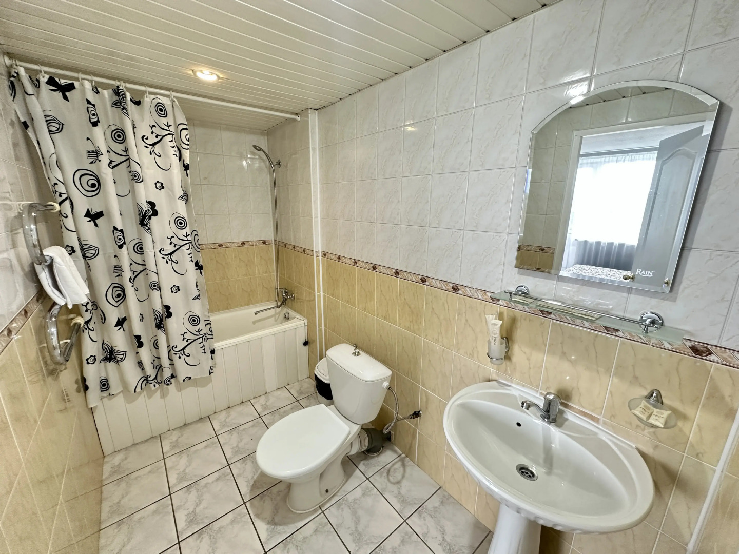 Отель Сталагмит