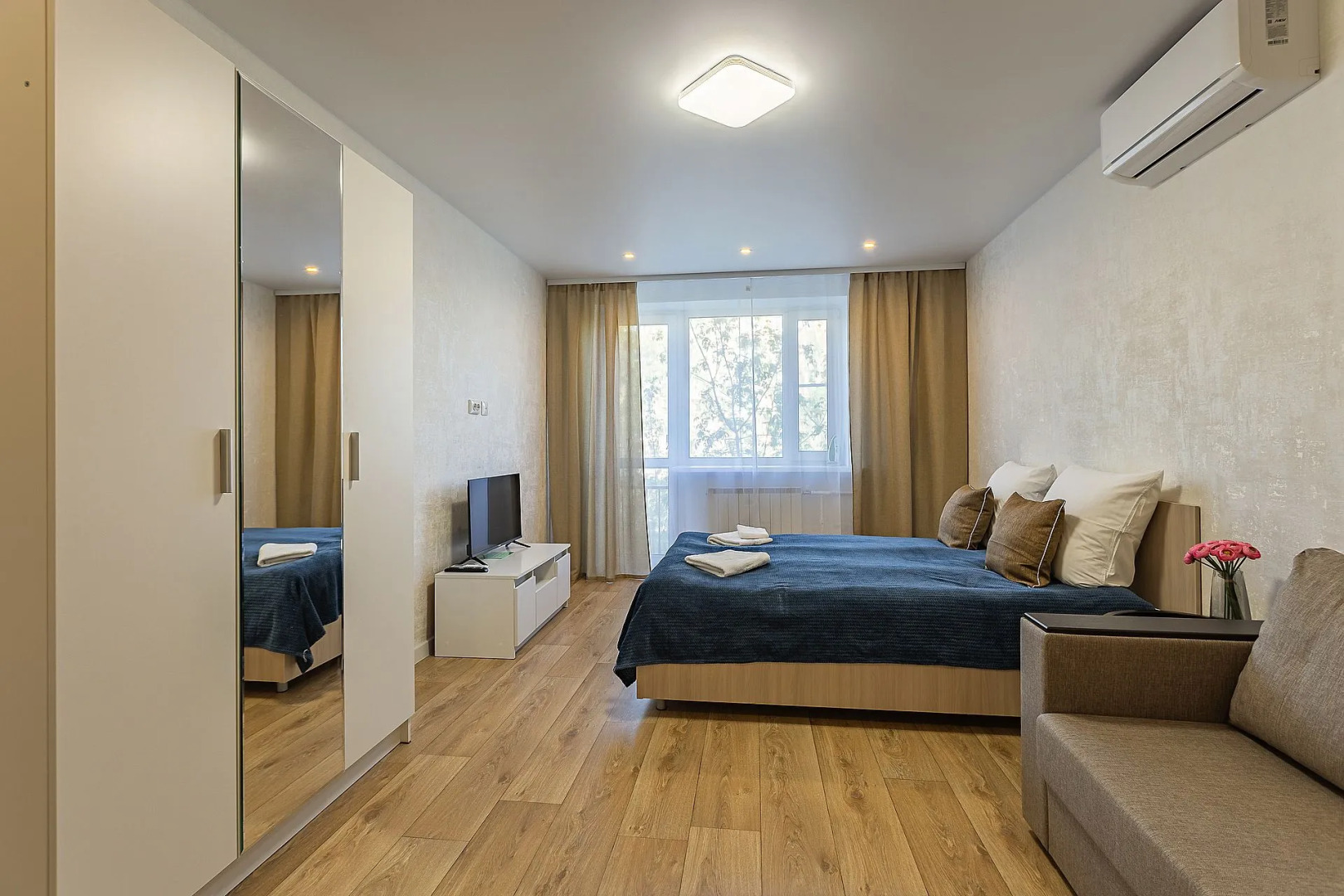 Квартира Светлая и Уютная