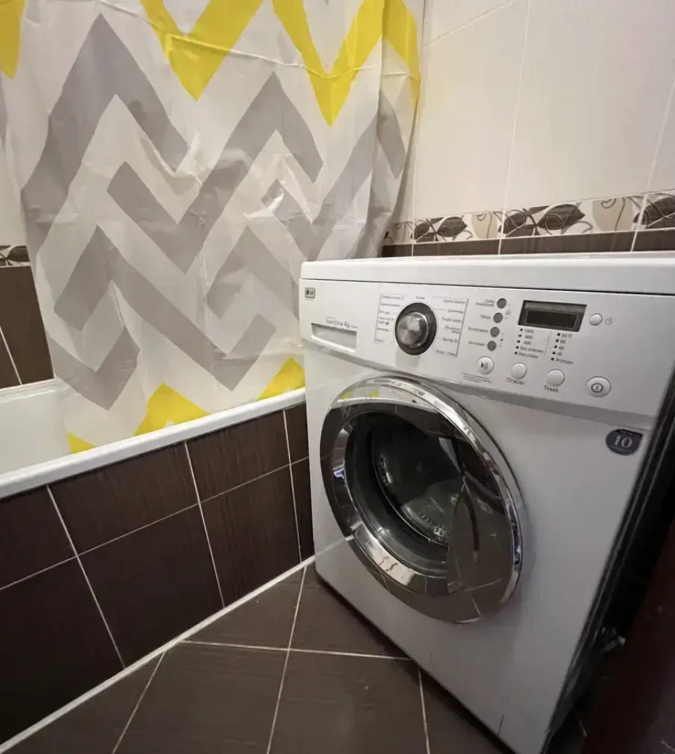 Апартаменты Юности 37