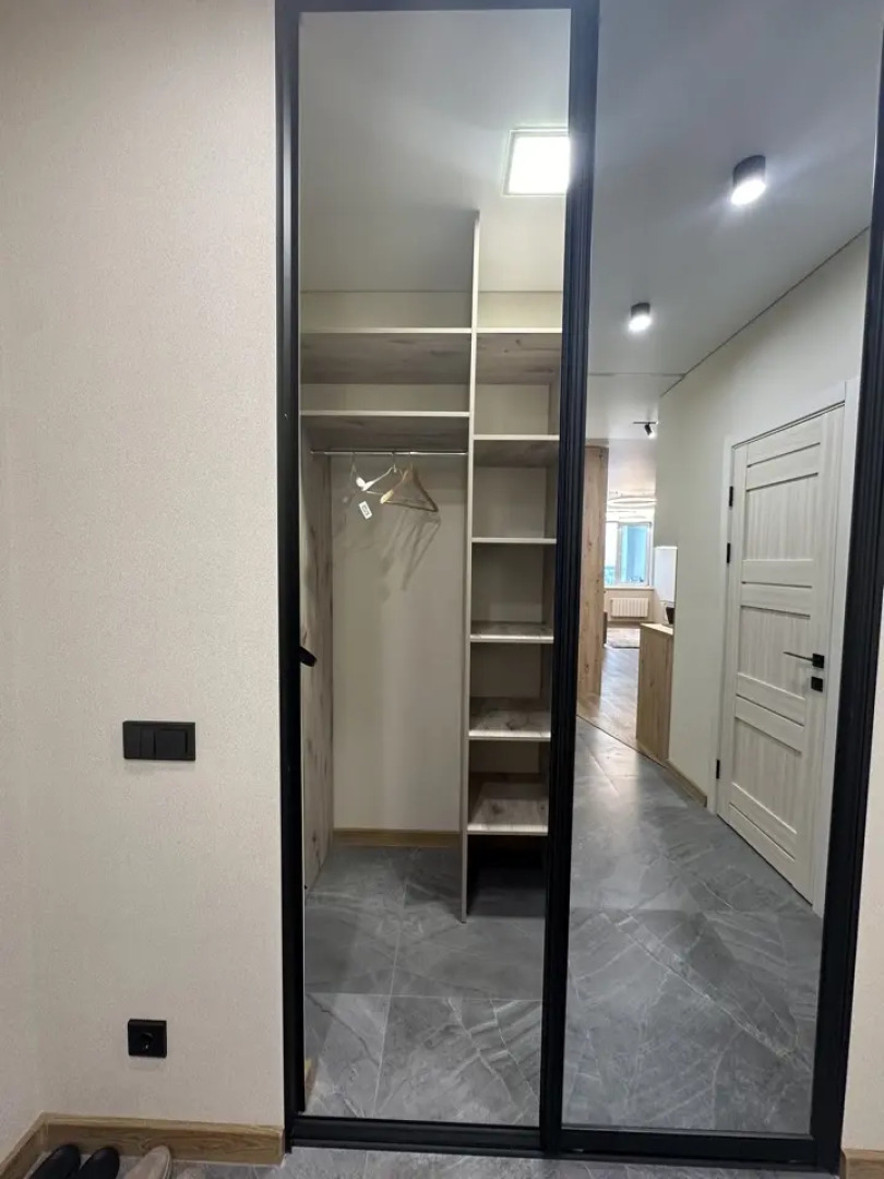 Апартаменты Бизнес Класса на Комарова