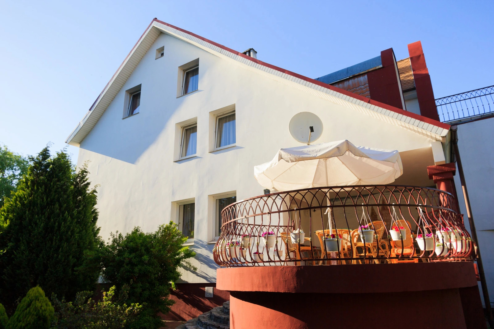 Меблированные комнаты Вилла Северин