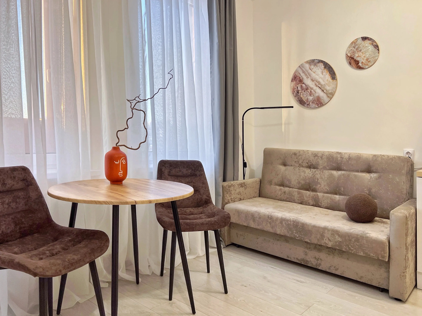 Квартира Granada Новая Уютная Студия в Жк Байрон