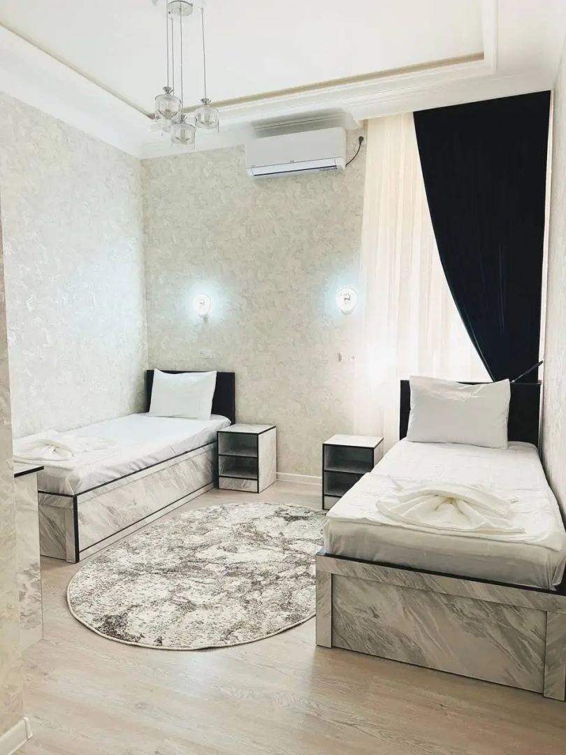 Отель Status Inn
