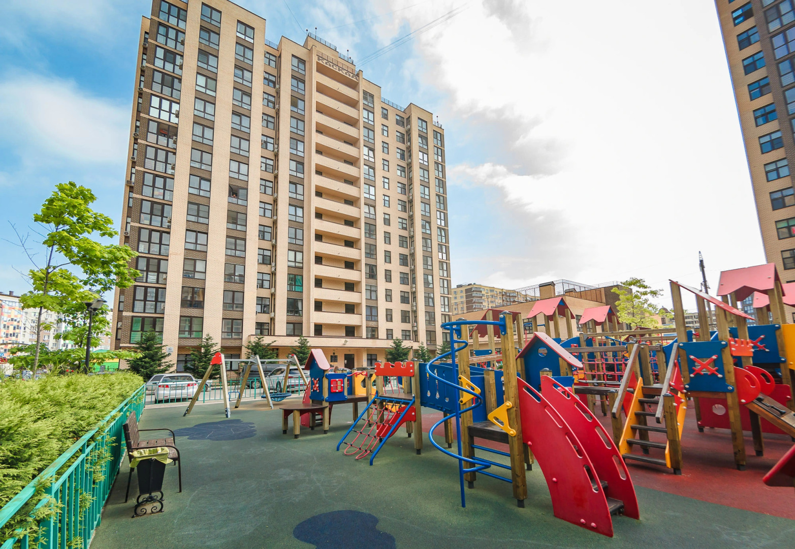 Апартаменты на Парковой 61/1 B-Flats