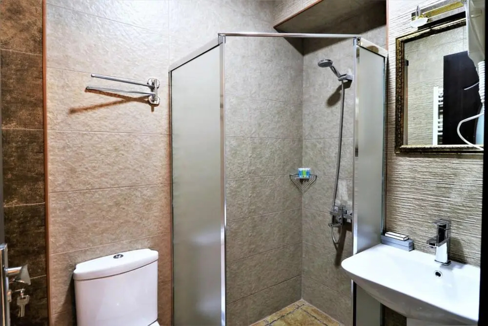 Hotel Liberty Theatre