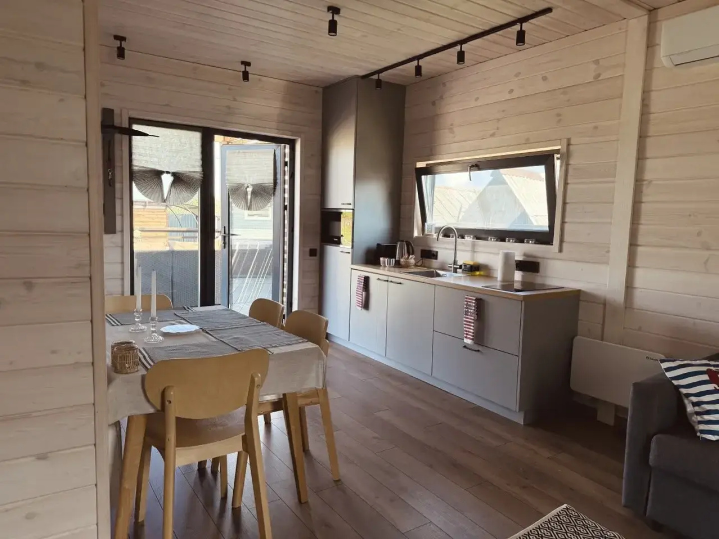 Частный дом комфортный в настоящей деревне